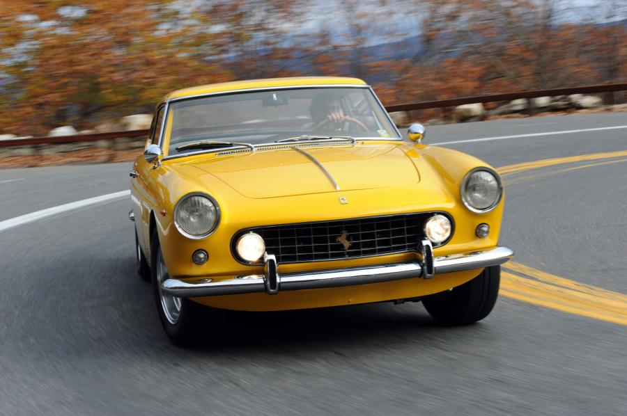  Ferrari 250 GT 2+2 Coupe (Series I-II) 1960 года  (фото 12 из 21)